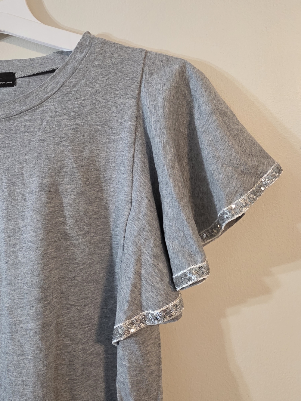 Ontwelfth Crew Neck Flutter Sleeve Top - Gray / Boutique - Picture 3 of 7